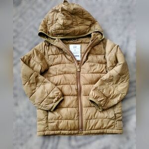 GAP lightweight puffer jacket 5T